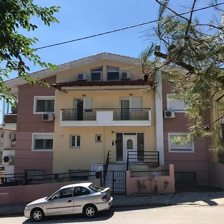 Georgia's Cozy #2 Kavala