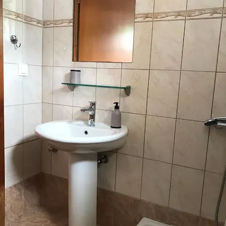 Апартаменты Georgia's Cozy #2